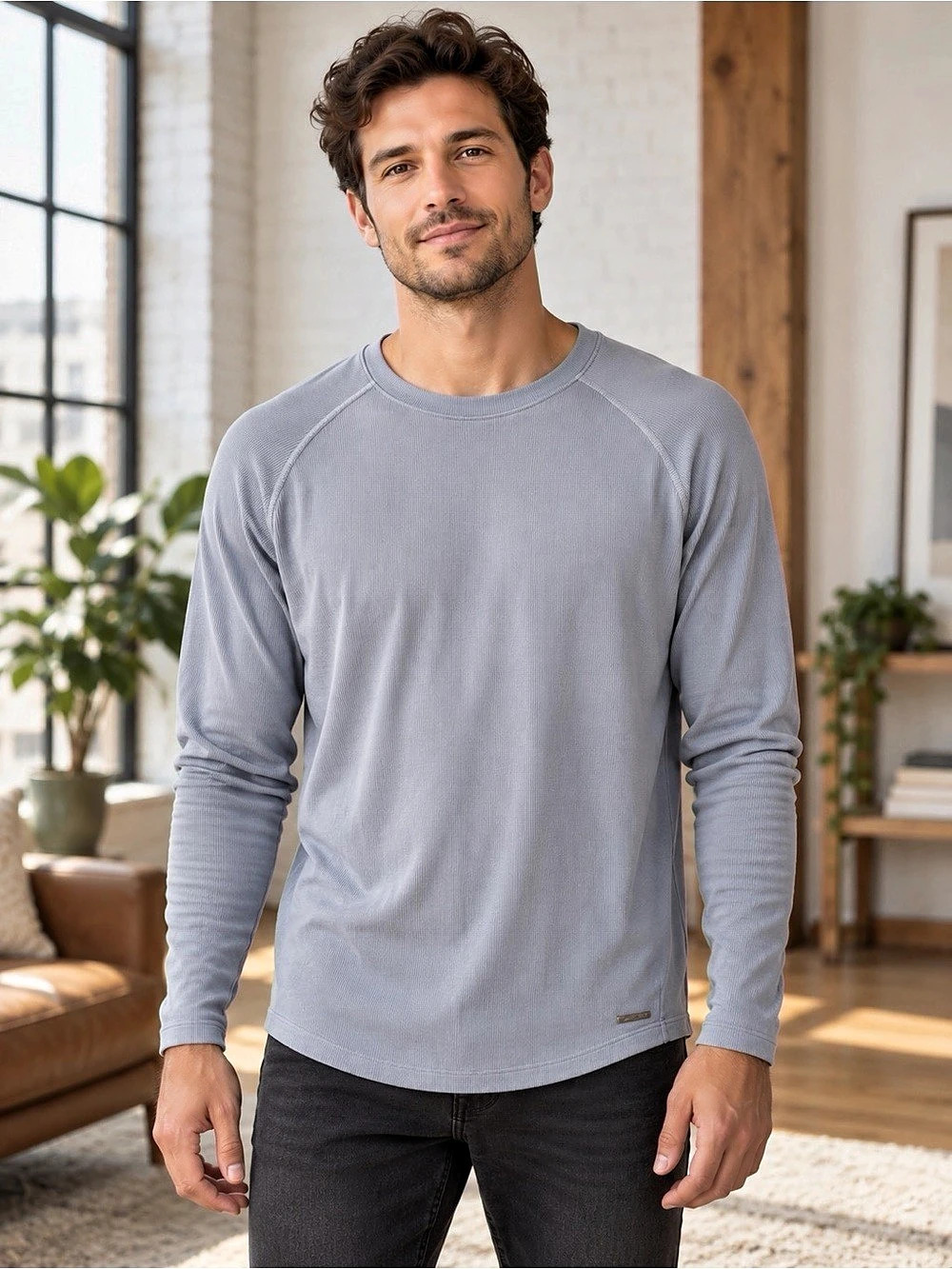 Alphalete Monarch Collection Top in Gray Large Like New
